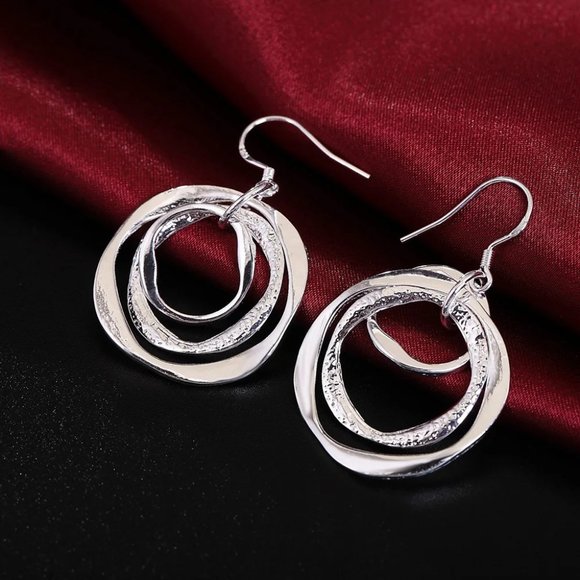 Gorgeous Sterling Silver 3 Geometric Circle Hanging Earrings with Frosted Finish - Picture 5 of 6